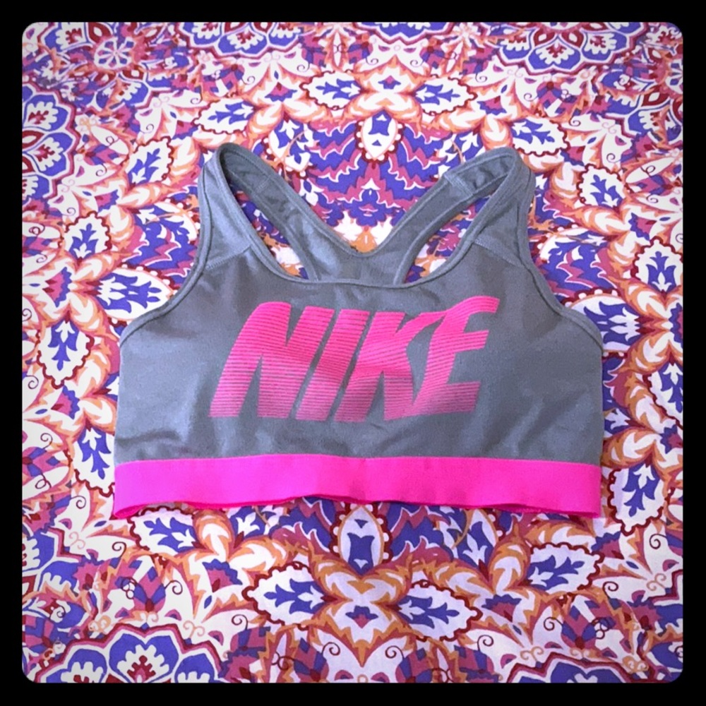 LIKE NEW NIKE Gray/Hot Pink Sports Bra